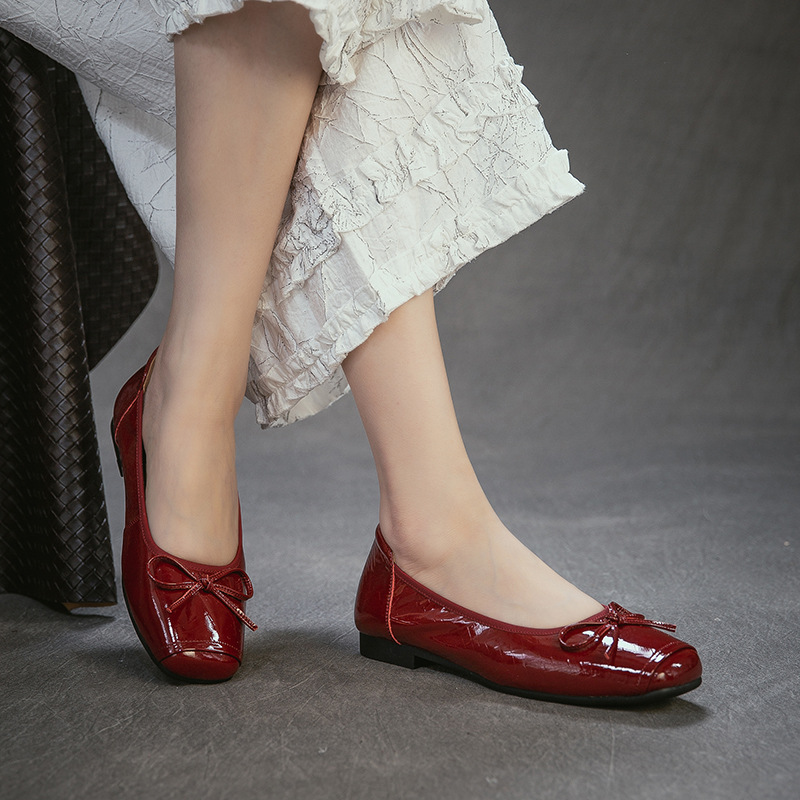 Genuien Leather Round Toe Low  - огляд і ціна Women Shoes Japanese Brand