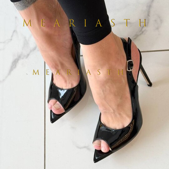 Patent Leather Sandals In Blac - огляд і ціна Women Shoes Japanese Brand